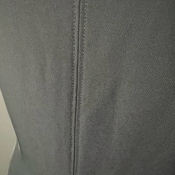 NWOT Loft Petites Woman's Black V-Back Jumpsuit- Size 12P - Picture 11 of 15